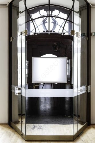 Duraframe® POSTER B1 - ezüst 70x100cm infokeret (5056-23) öntapadó hátlap