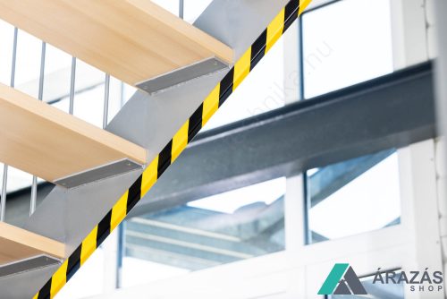 Élvédő profil E8 - SÁRGA/FEKETE (1127-130)