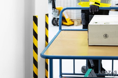 Élvédő profil E8 - SÁRGA/FEKETE (1127-130)